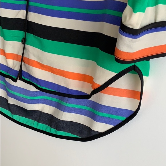 Bright ladies tunic - Picture 2 of 4